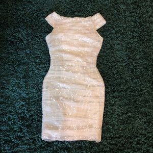 Lulus dress. Sequin & body-con design. Size medium